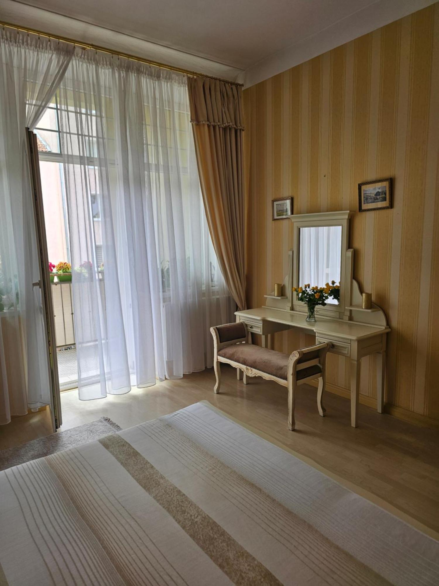 Apartament U Teresy オルシュティン エクステリア 写真