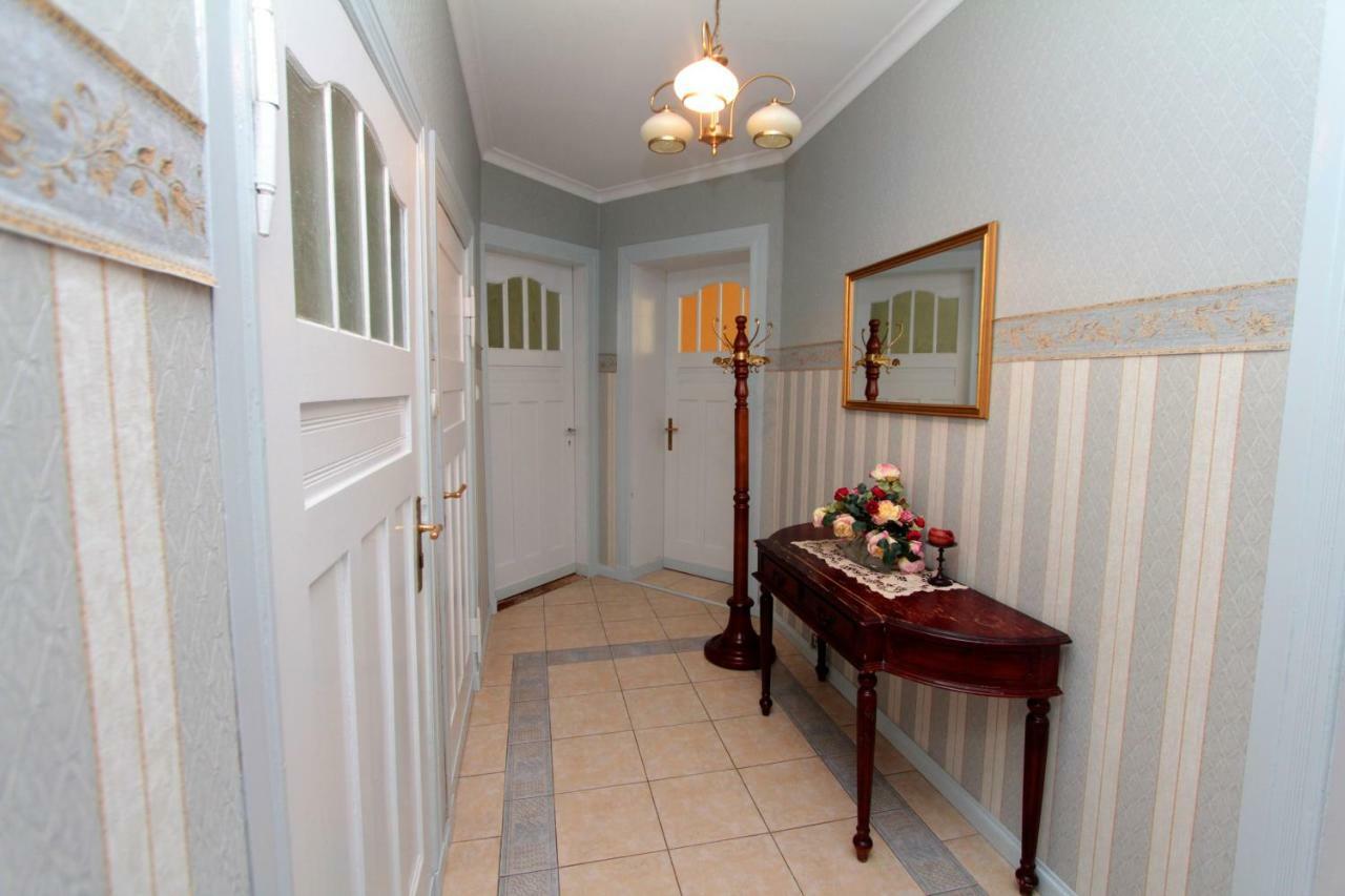 Apartament U Teresy オルシュティン エクステリア 写真